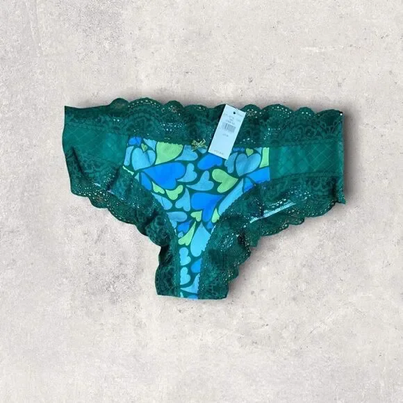 Two Pair Aerie Panties NWT Size Medium Boy Shorts Cheeky Lace - Picture 2 of 3